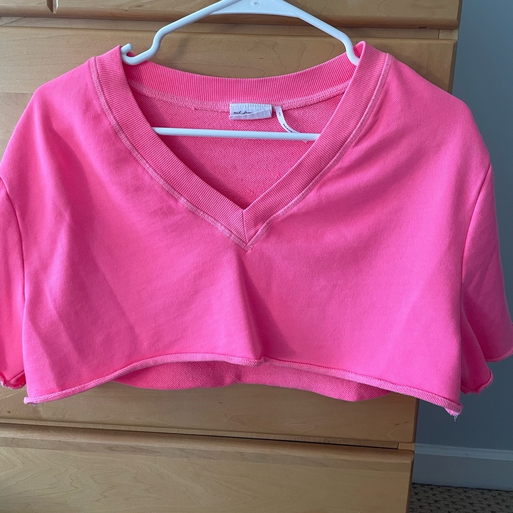 OUT FROM UNDER Pink cropped sweatshirt-material shirt. Perfect condition.